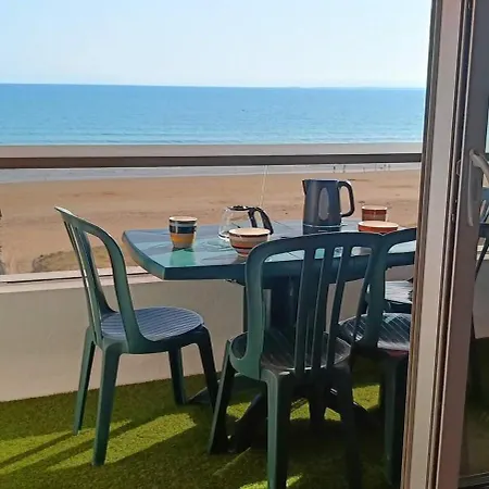 Lejlighed Tres Bel Acces Direct Sur Plage, Vue Sur - 2 Pieces - 4 Pers *